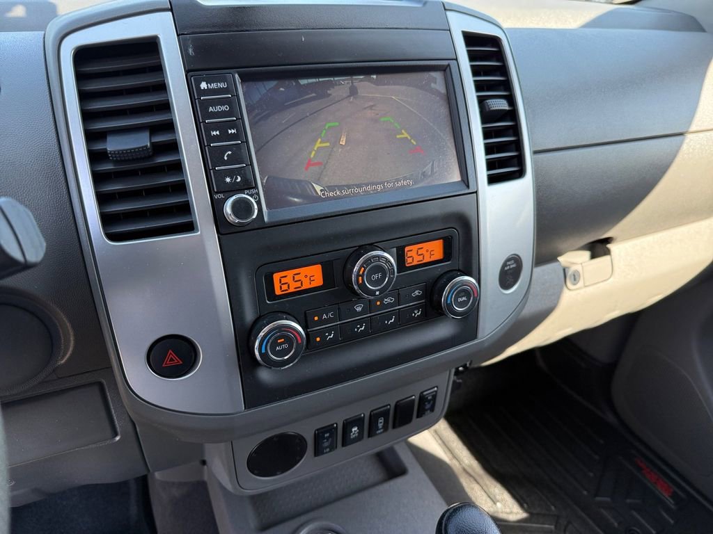Used 2020 Nissan Frontier SV RWD image 18