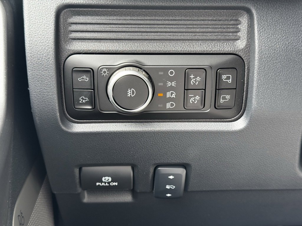 New 2025 Ford F350 Lariat w/ Lariat Ultimate Package image 45