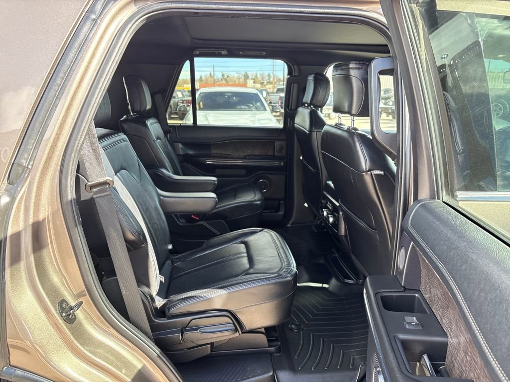 Used 2019 Ford Expedition Limited w/ Equipment Group 302A image 32