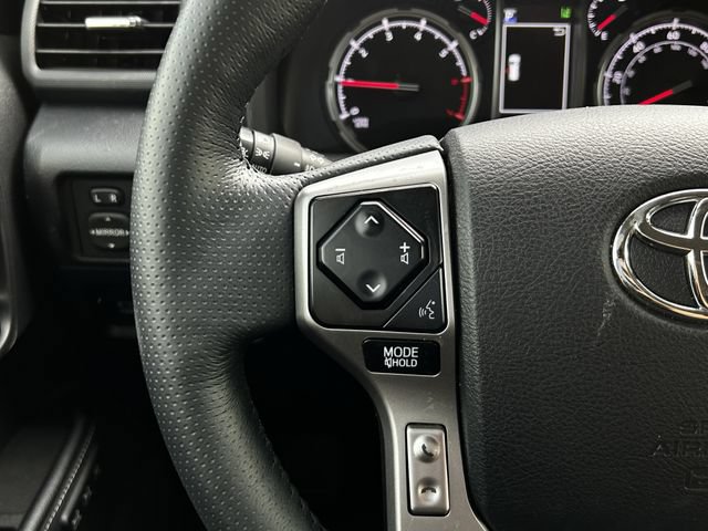 Used 2024 Toyota 4Runner Limited AWD/4WD image 14