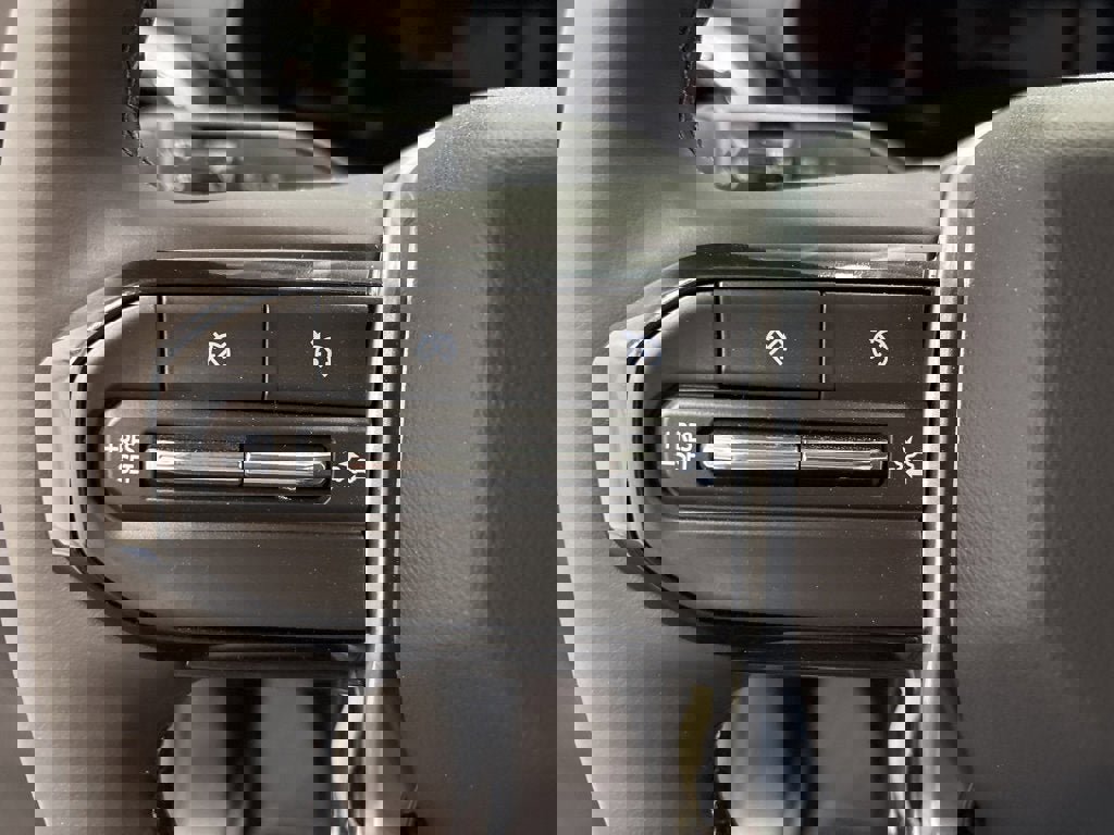 New 2026 Chevrolet Colorado ZR2 w/ Technology Package image 28