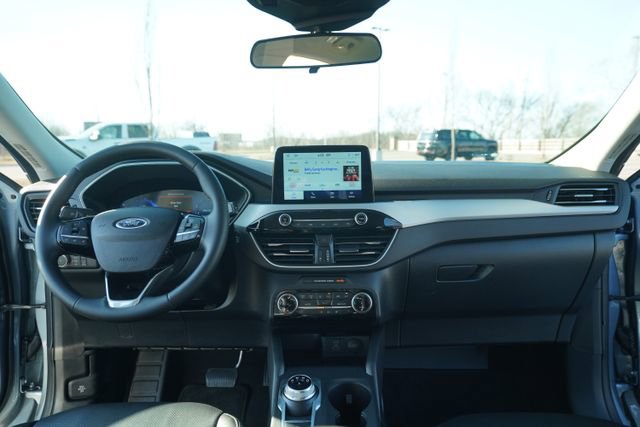 Used 2022 Ford Escape SEL w/ Technology Package image 26