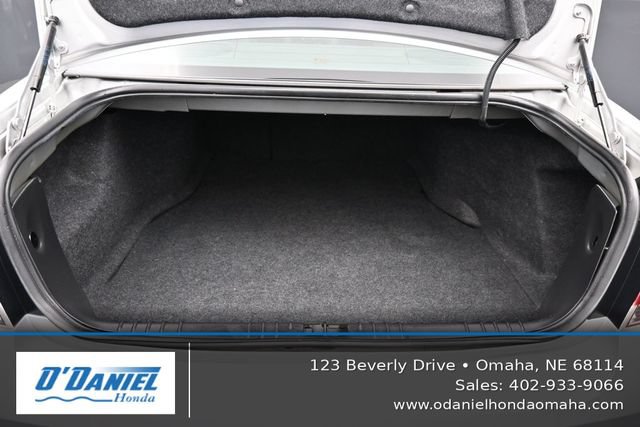 Used 2014 Chevrolet Impala LTZ FWD image 36