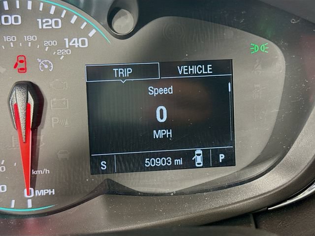 Used 2021 Chevrolet Trax LT w/ Premium Seat Package AWD/4WD image 16