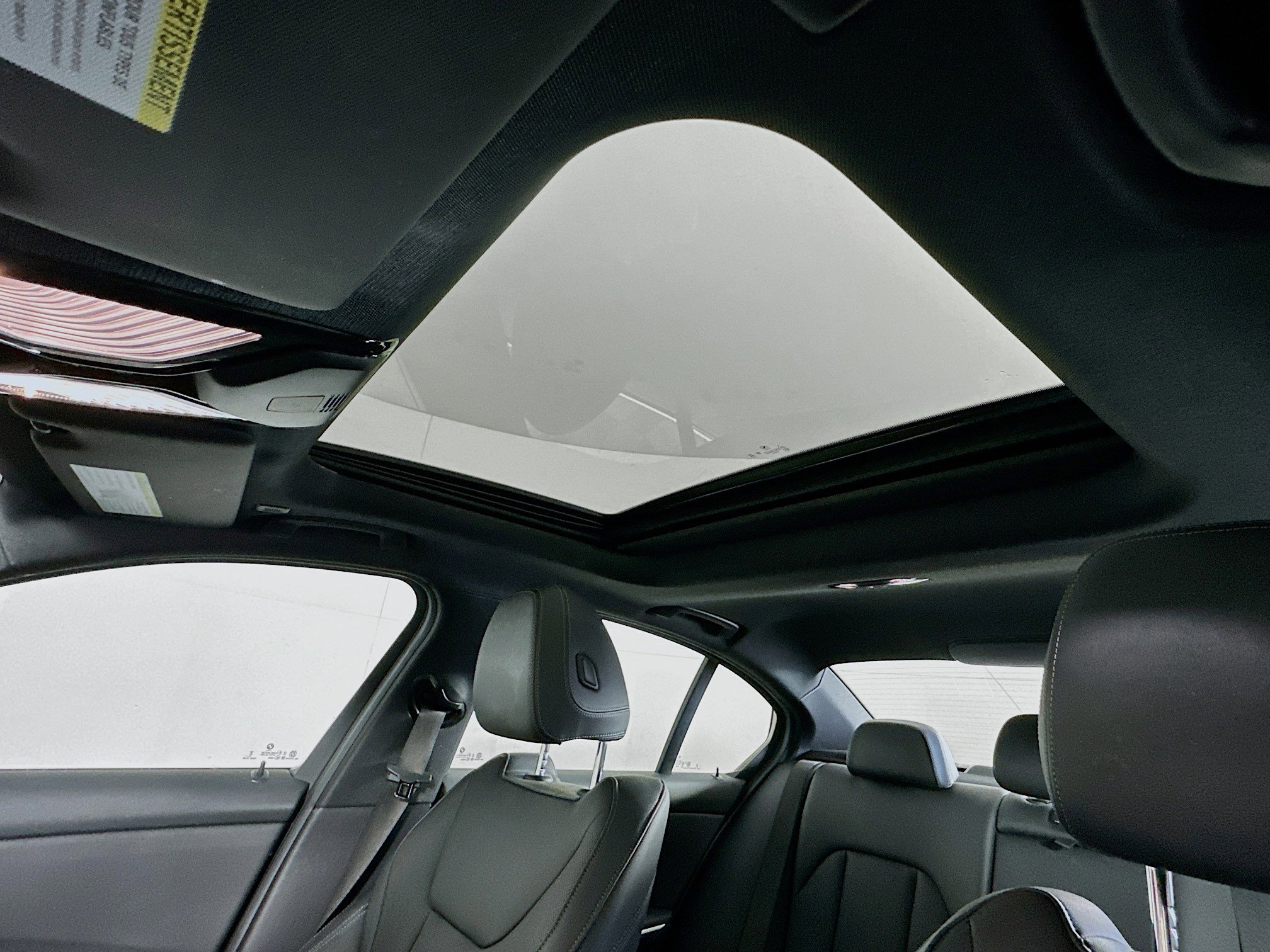 Used 2025 BMW 330i Sedan w/ Convenience Package image 27