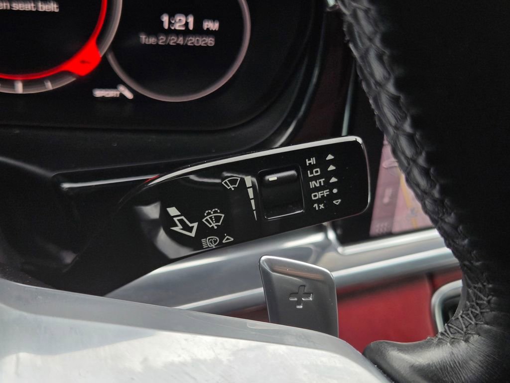 Used 2020 Porsche Panamera 4 image 33