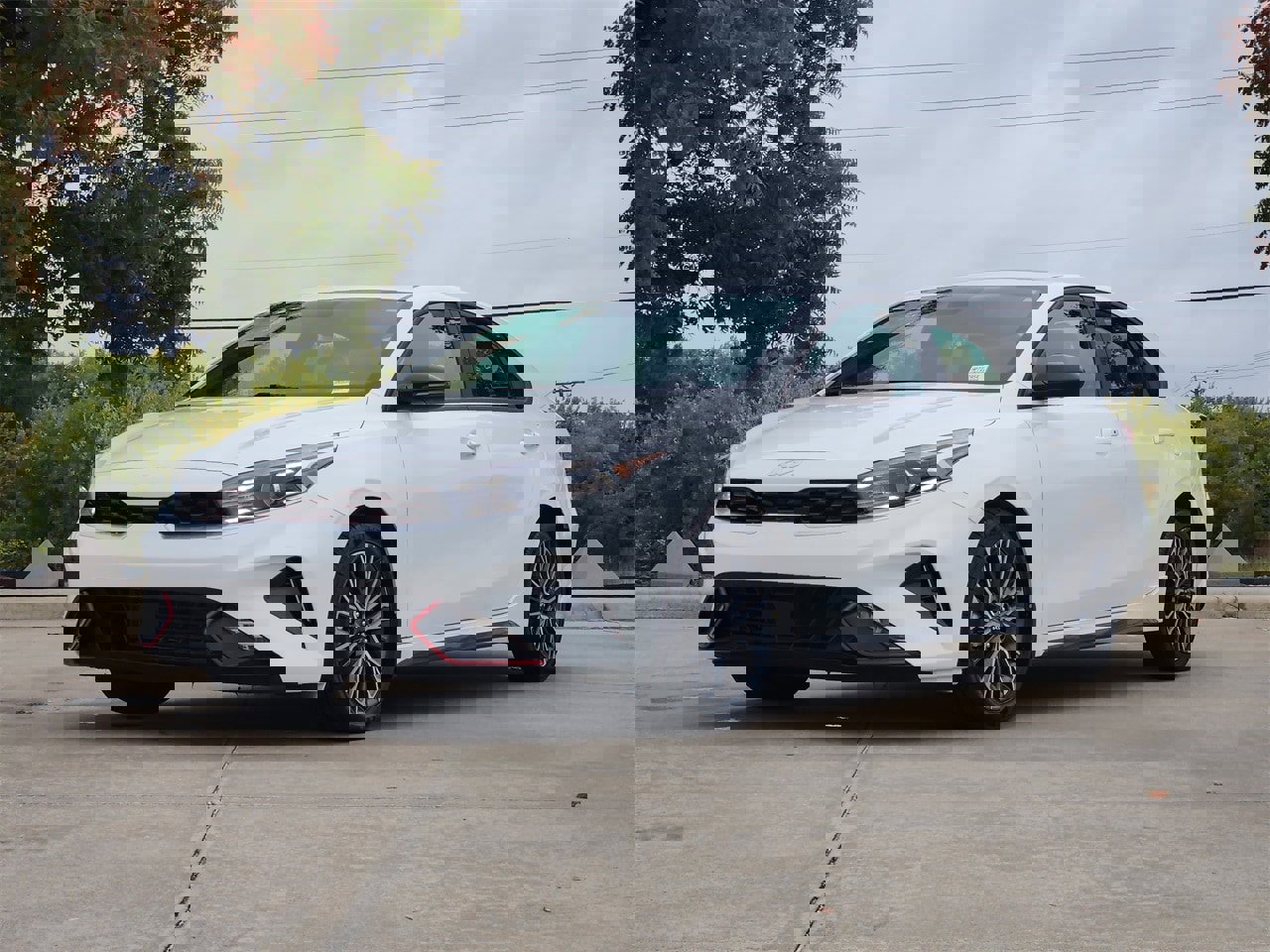 Used 2024 Kia Forte GT-Line w/ GT-Line Premium Package image 3