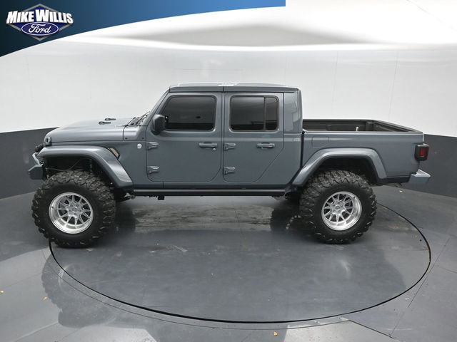 Used 2025 Jeep Gladiator Overland AWD/4WD image 12