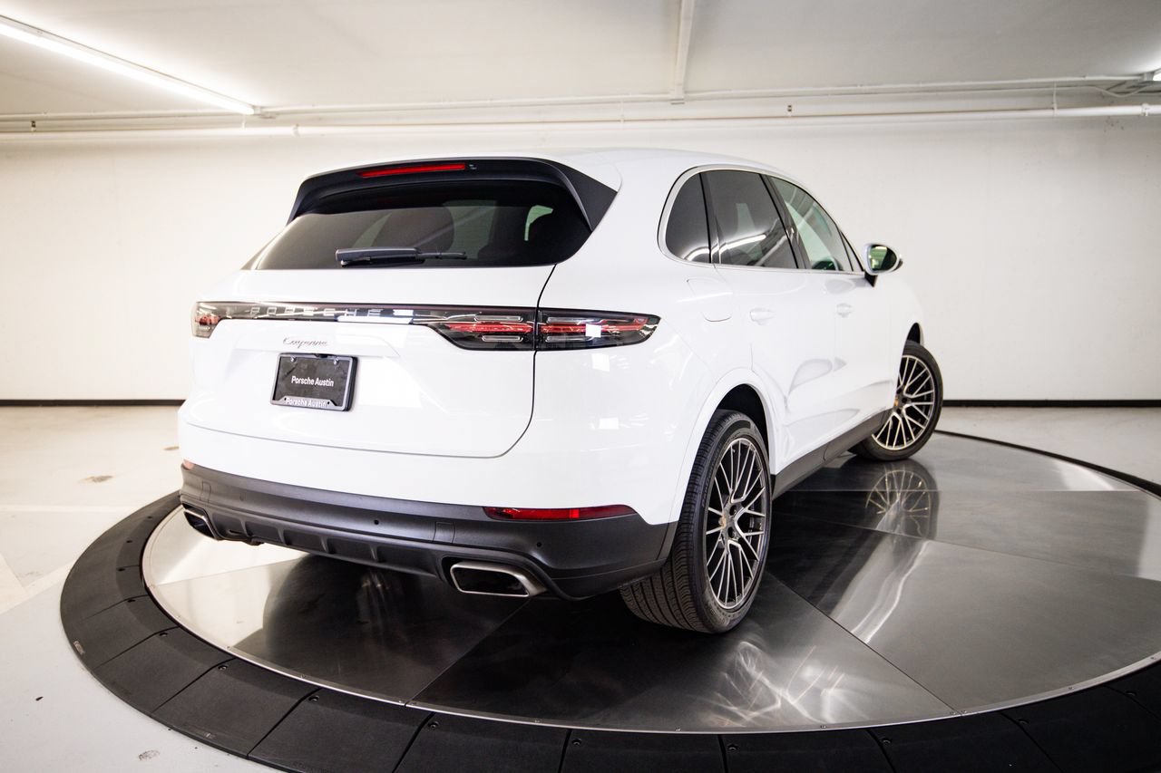 Certified 2023 Porsche Cayenne AWD/4WD image 7