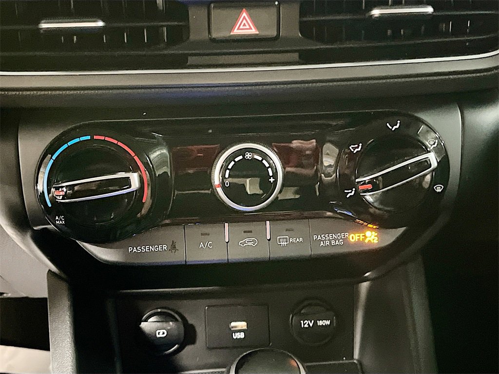 Used 2022 Hyundai Kona SEL image 15