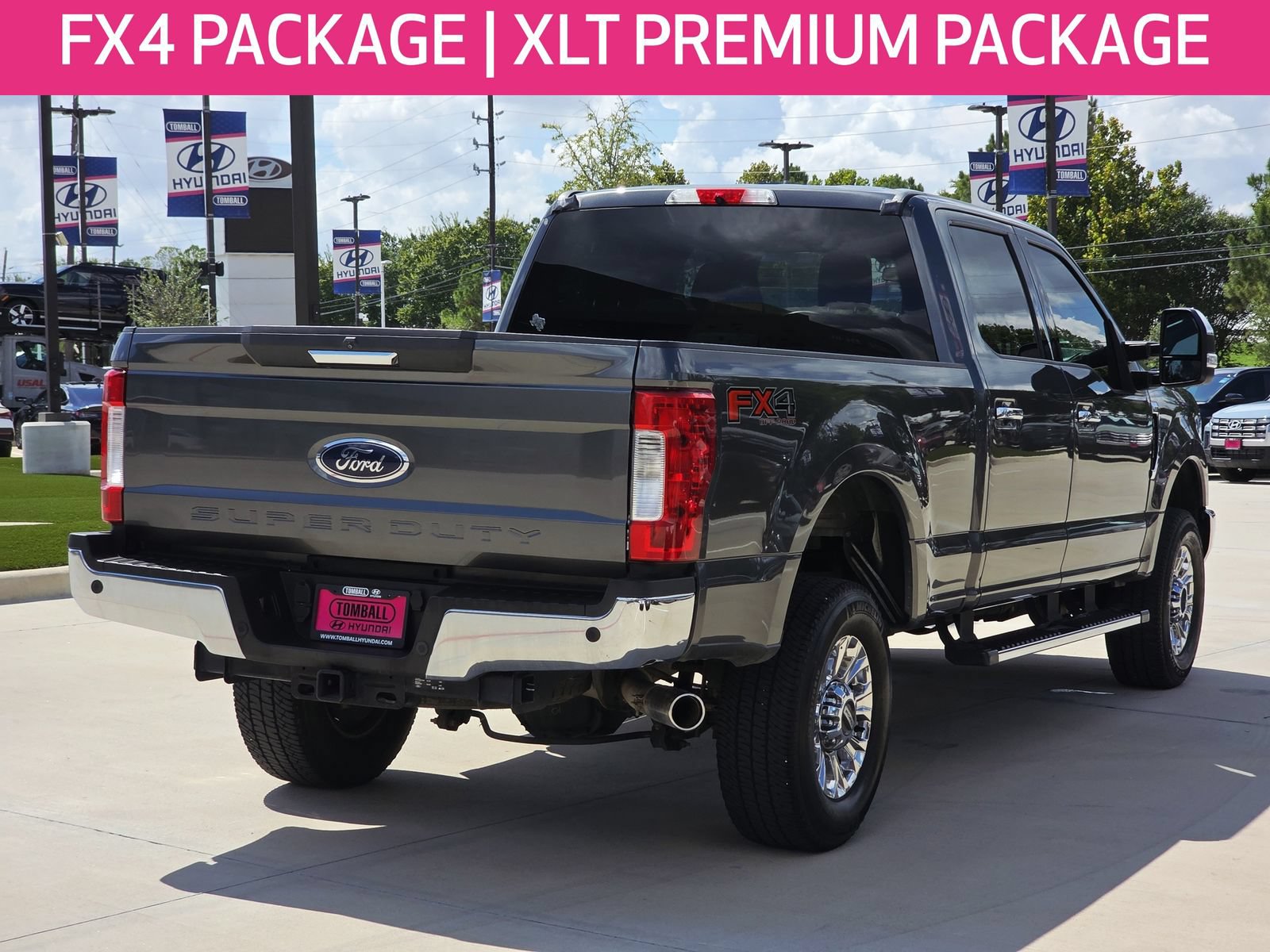 Used 2019 Ford F250 XLT w/ XLT Premium Package AWD/4WD image 4