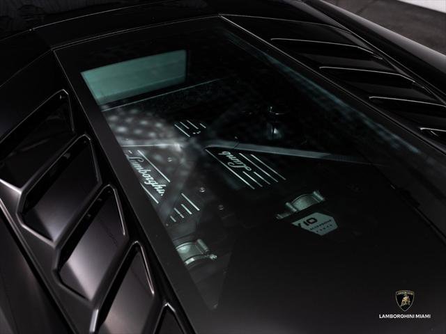 Used 2019 Lamborghini Huracan LP 580-2 RWD image 12