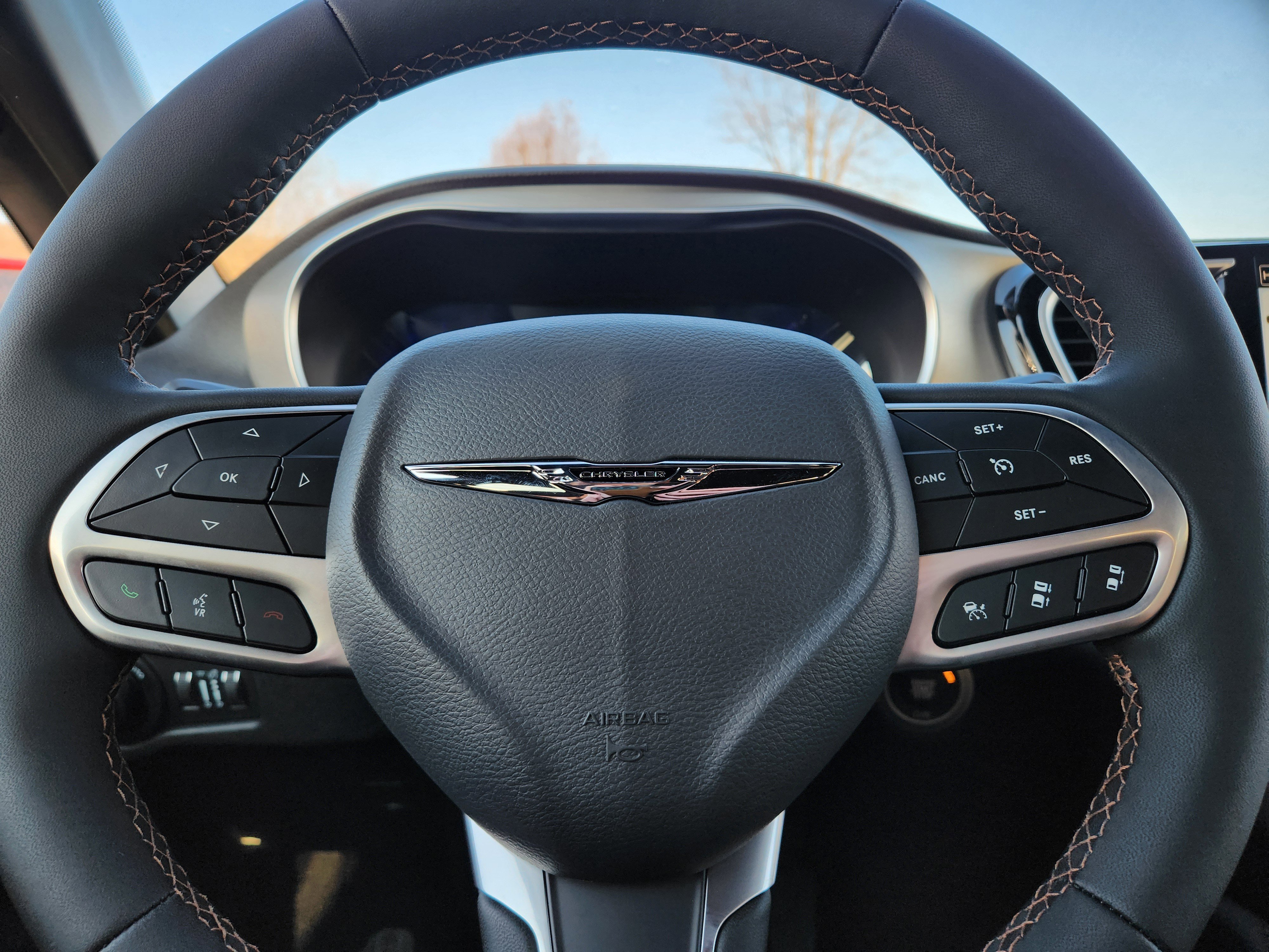 New 2026 Chrysler Pacifica Pinnacle image 24