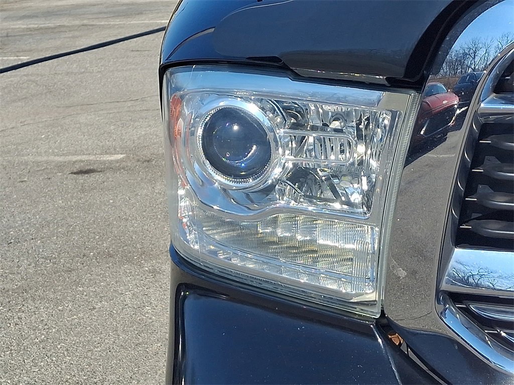 Used 2015 RAM 1500 Limited image 11