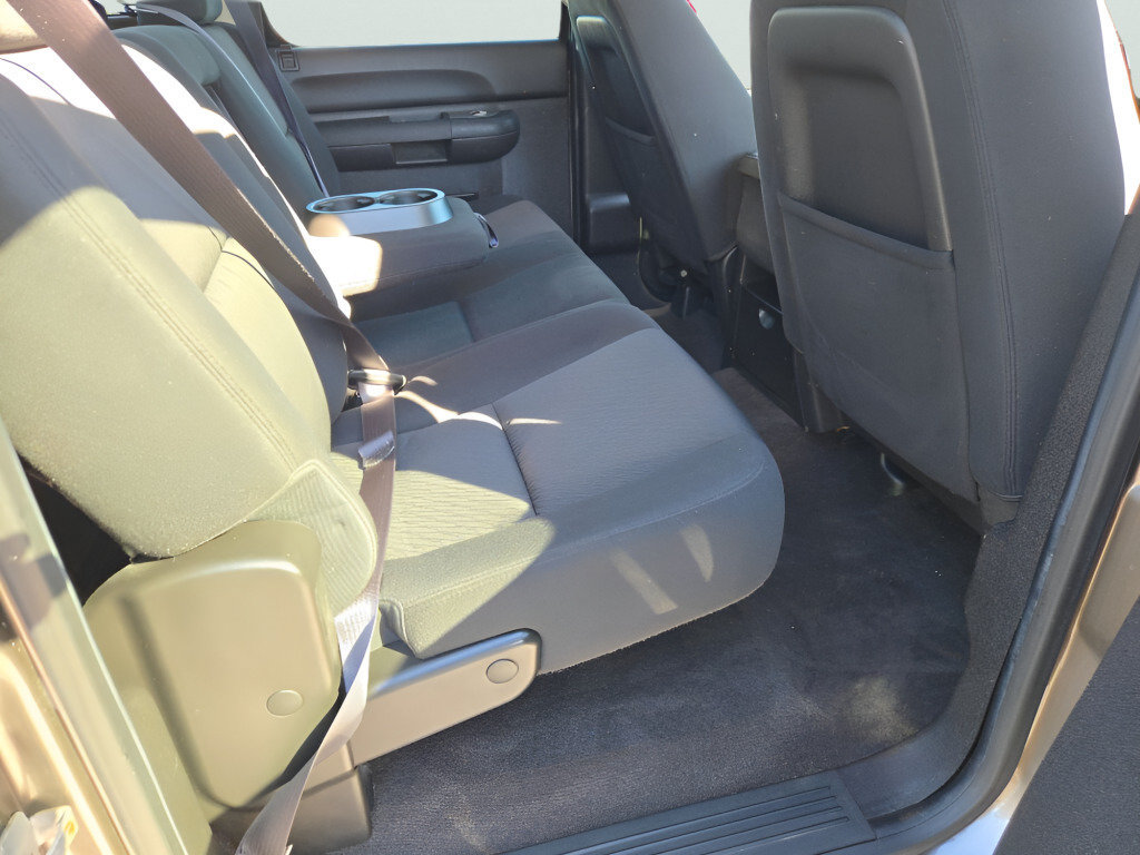 Used 2013 Chevrolet Silverado 1500 LT w/ All-Star Edition AWD/4WD image 11