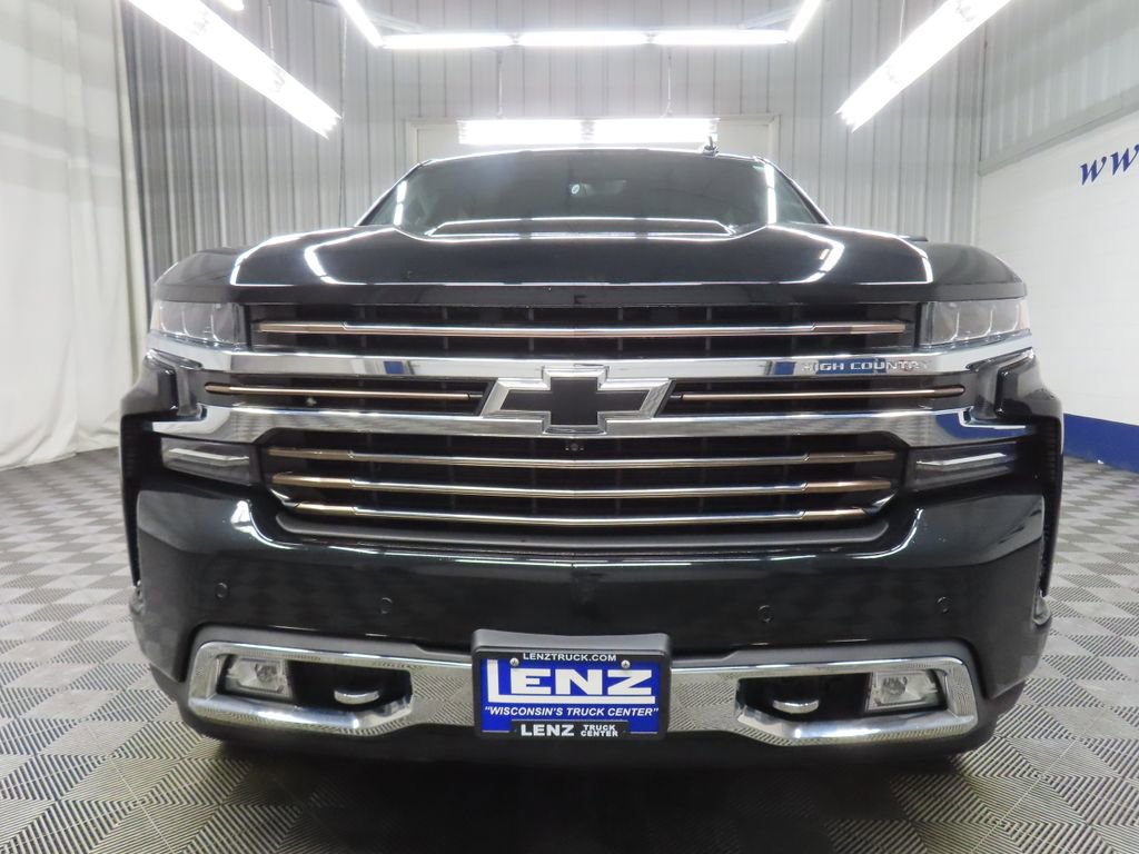 Used 2022 Chevrolet Silverado 1500 High Country w/ Technology Package image 43