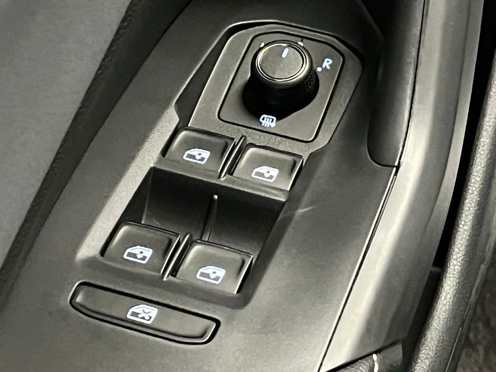 New 2026 Volkswagen Jetta SE FWD image 18