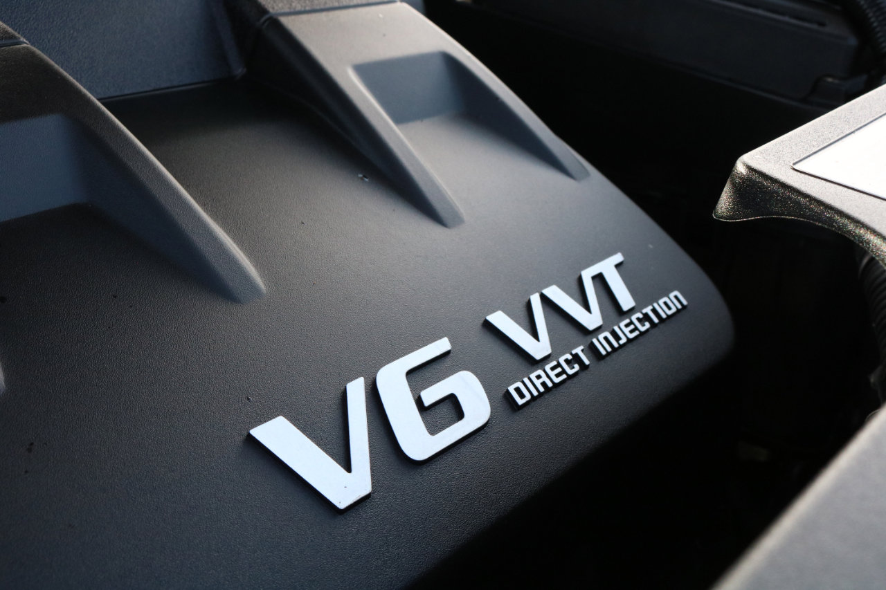 Used 2015 Cadillac SRX Luxury w/ Driver Awareness Package image 50