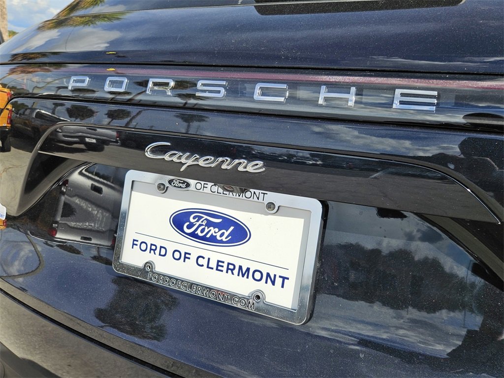 Used 2022 Porsche Cayenne image 45