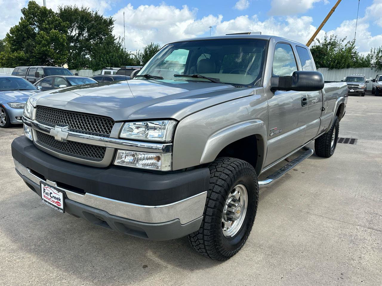 Used 2003 Chevrolet Silverado 2500 LS w/ Skid Plate Package AWD/4WD image 9