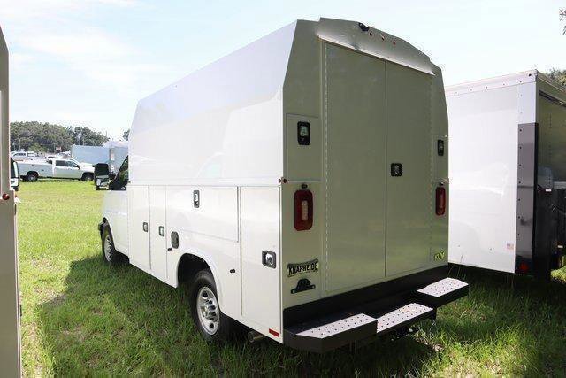 New 2025 Chevrolet Express 3500 w/ Power Convenience Package RWD image 4