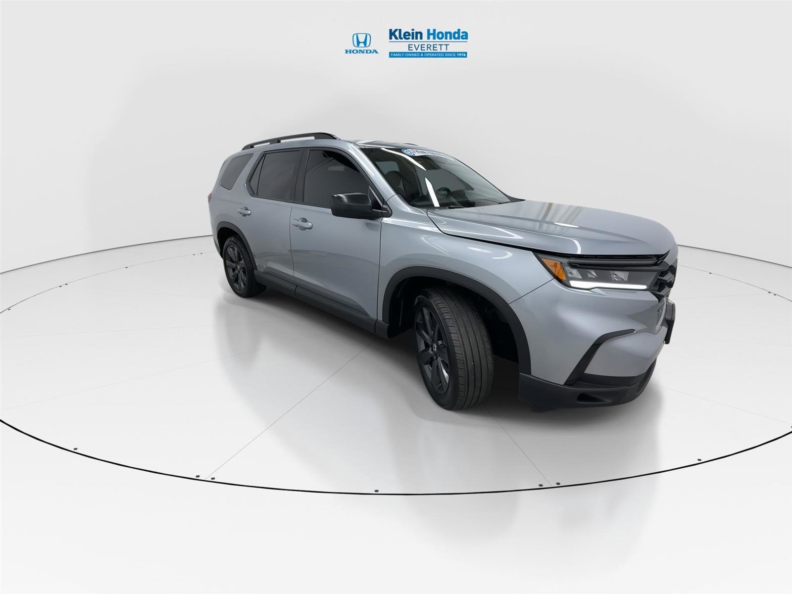 Certified 2025 Honda Pilot Sport image 4