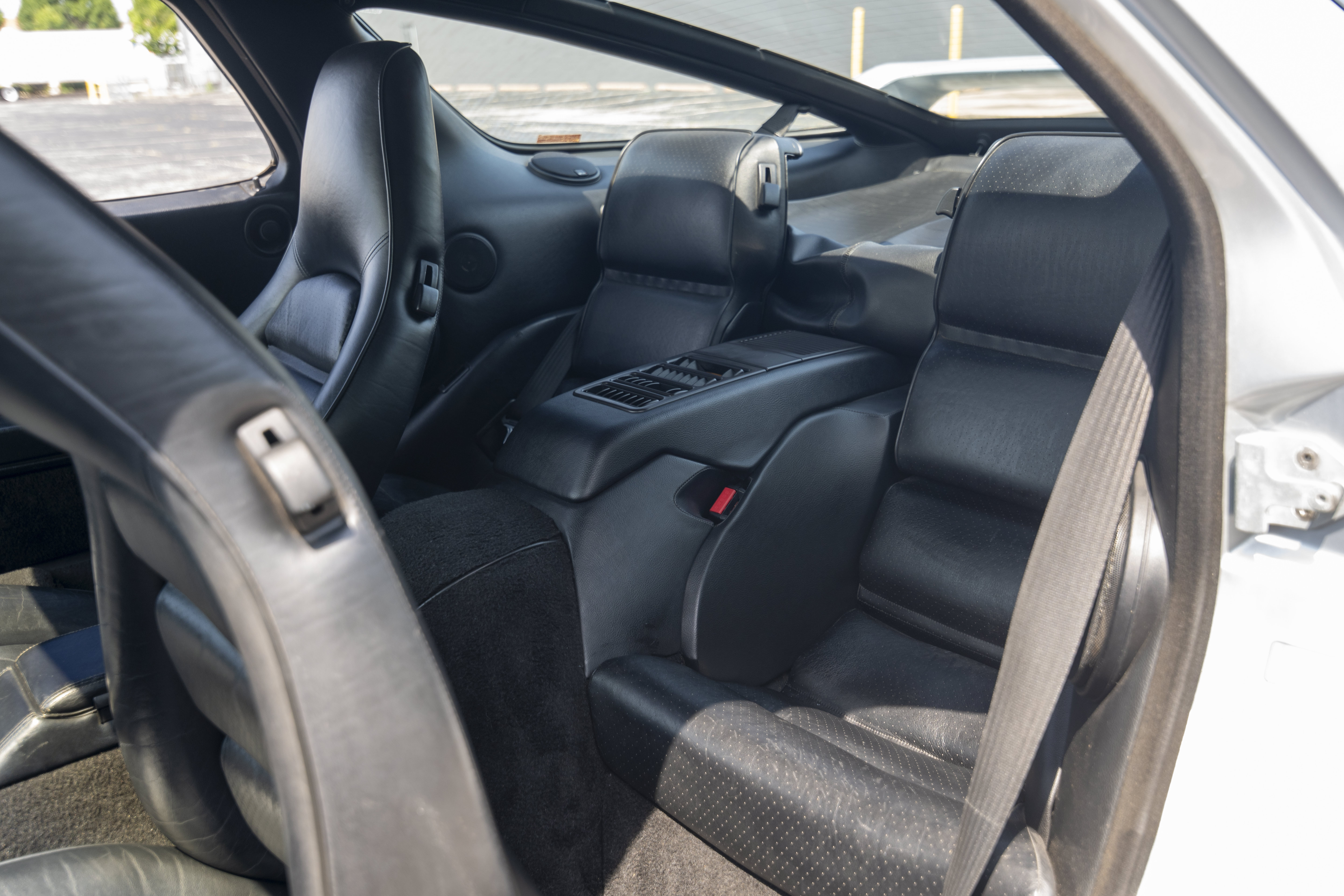 Used 1991 Porsche 928 S4 RWD image 40