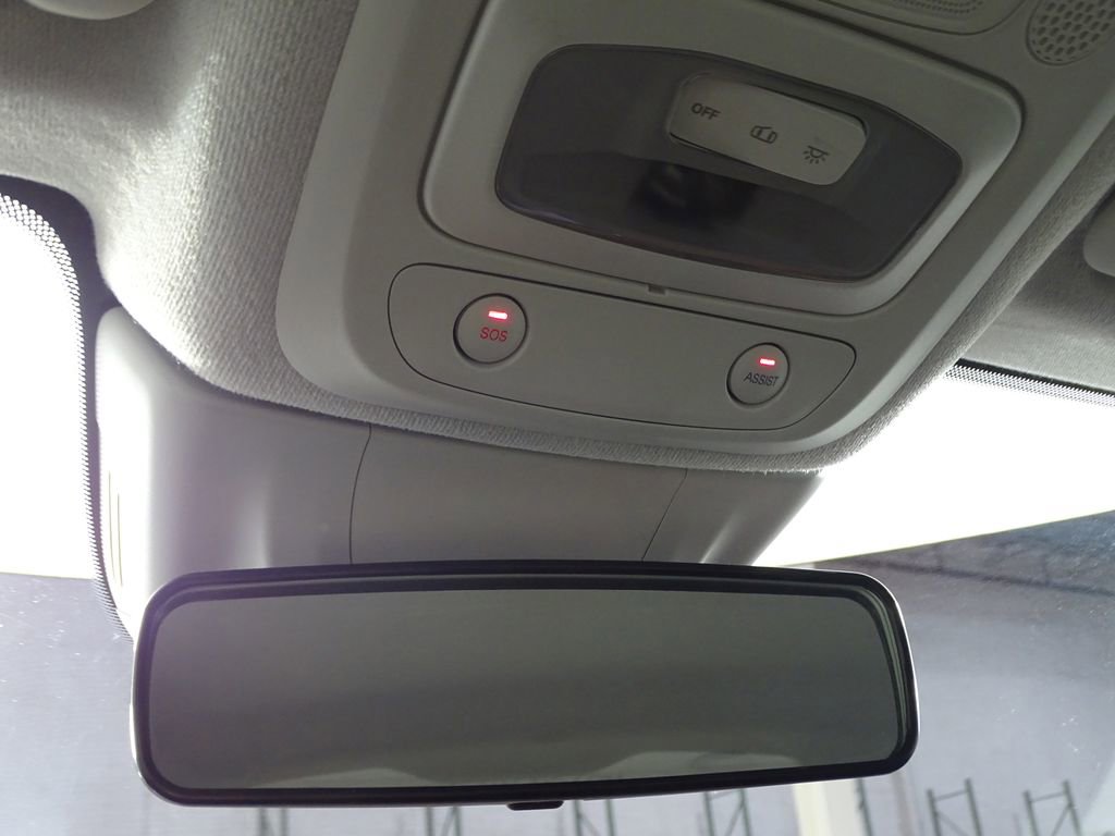 Used 2024 FIAT 500 e (RED) image 24