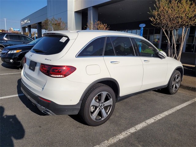 Used 2022 Mercedes-Benz GLC 300 4MATIC w/ Premium Package Lite image 3