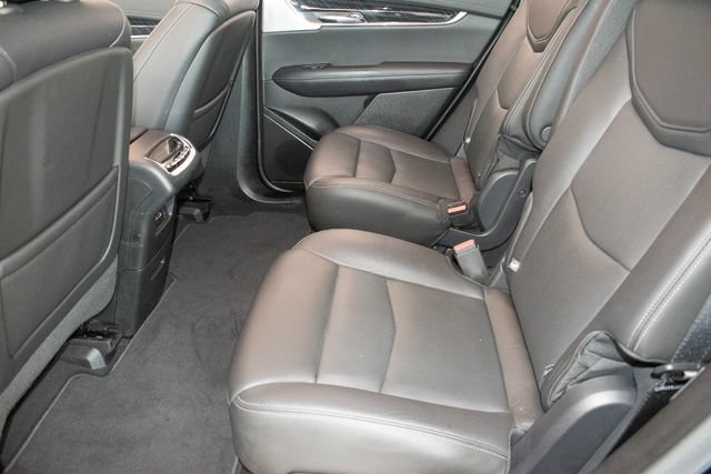 Used 2020 Cadillac XT6 Premium Luxury AWD/4WD image 19