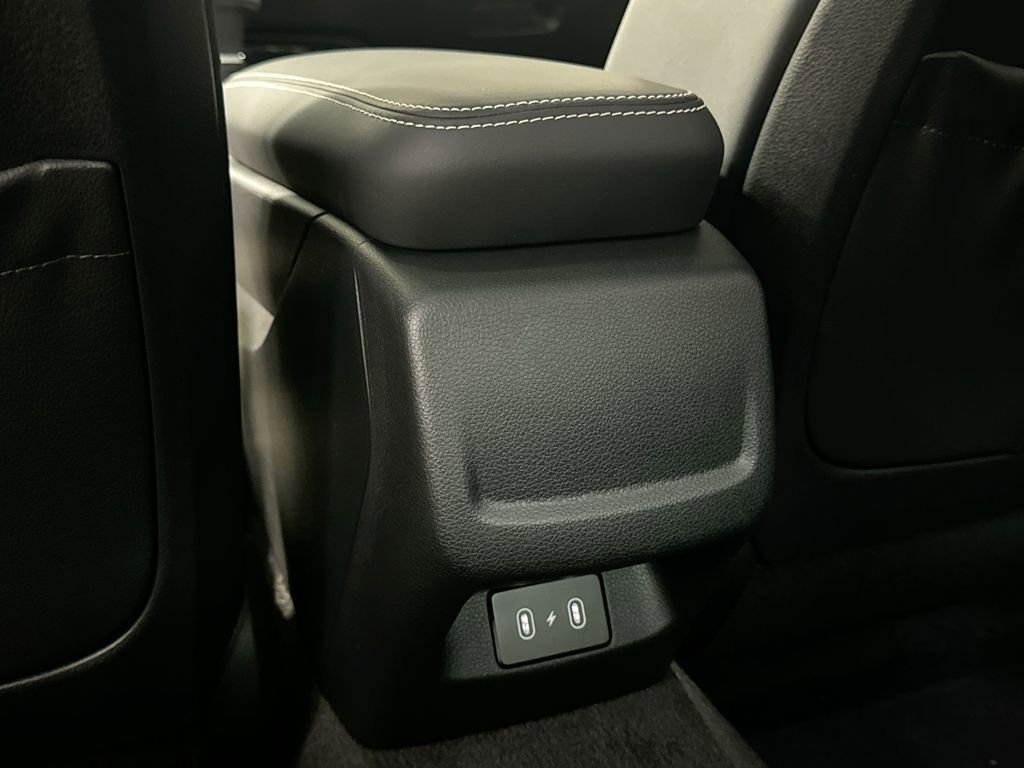 Used 2025 Kia K5 GT-Line w/ GT-Line Premium Package image 25