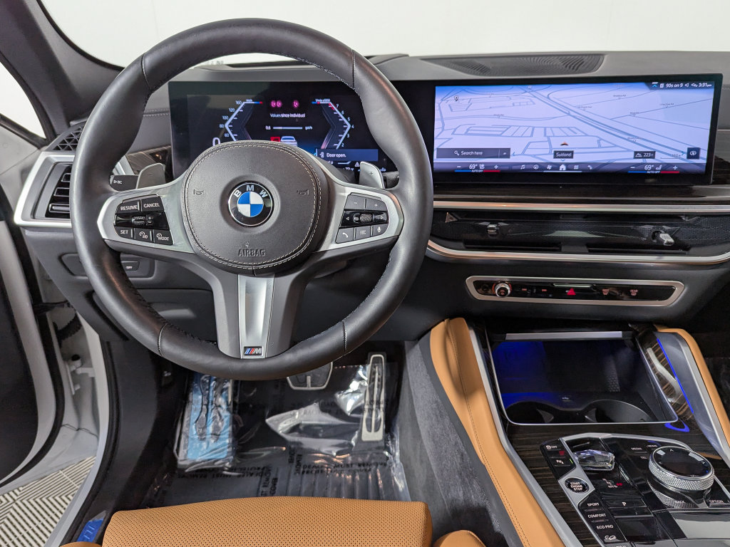 Certified 2024 BMW X6 xDrive40i w/ Executive Package AWD/4WD image 25