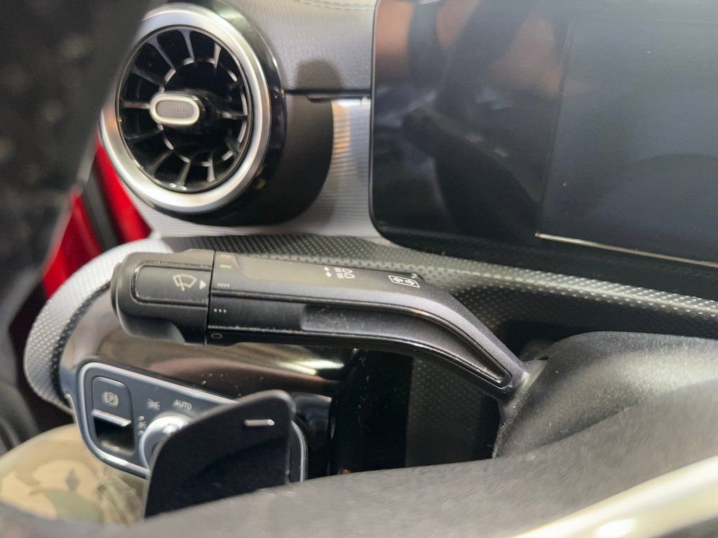 Used 2020 Mercedes-Benz CLA 250 image 22