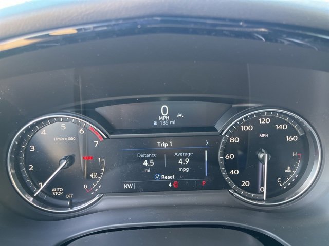 New 2025 Cadillac XT6 Luxury image 22