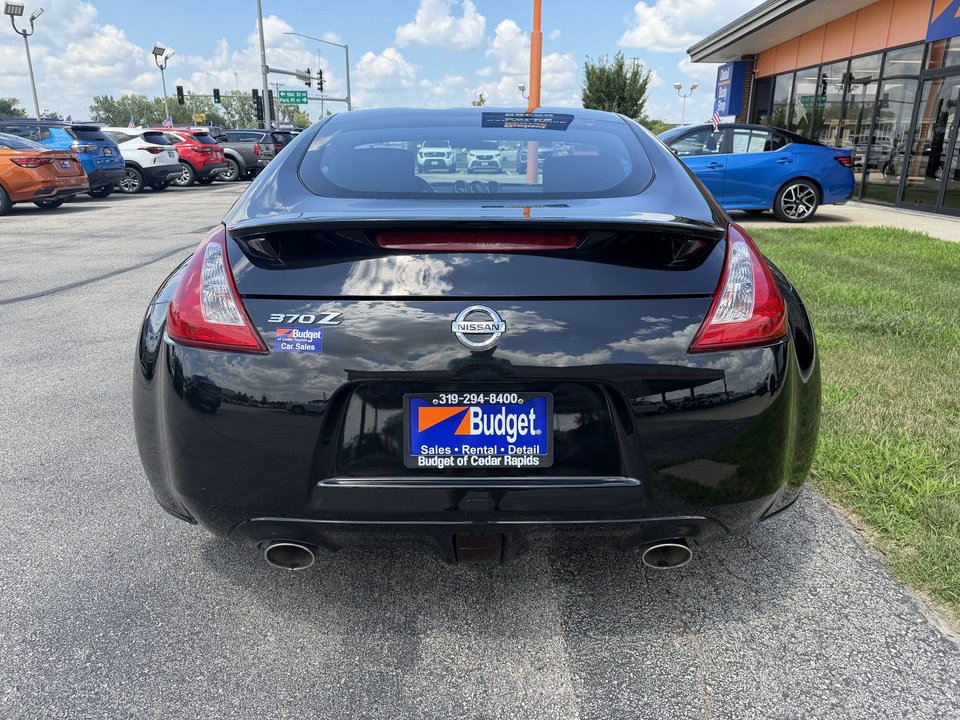 Used 2012 Nissan 370Z Coupe w/ Aerodynamics Pkg RWD image 4