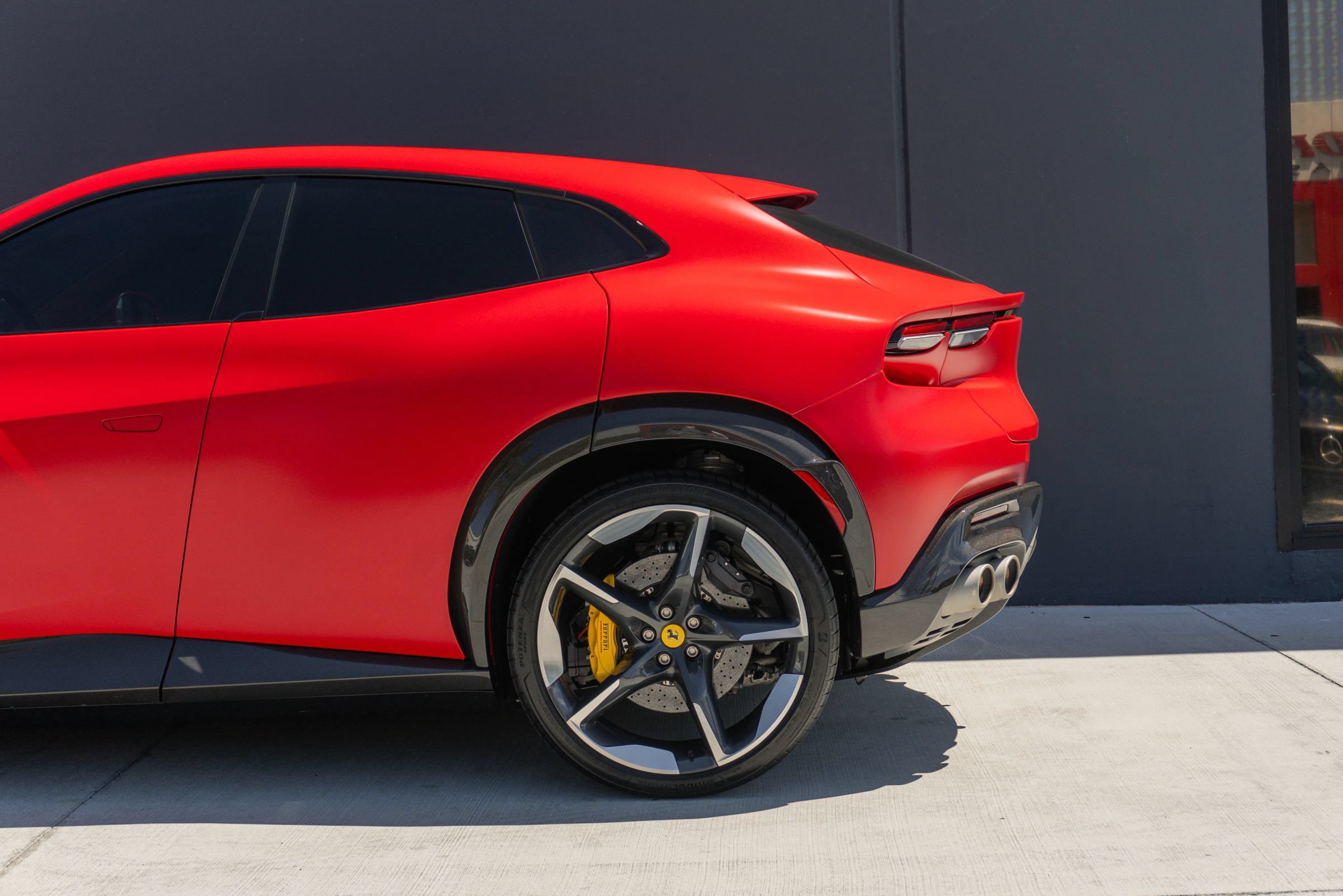 Used 2024 Ferrari Purosangue AWD/4WD image 13