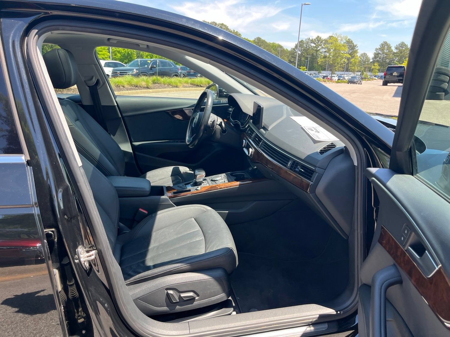 Used 2019 Audi A4 2.0T Premium w/ Convenience Package FWD image 30