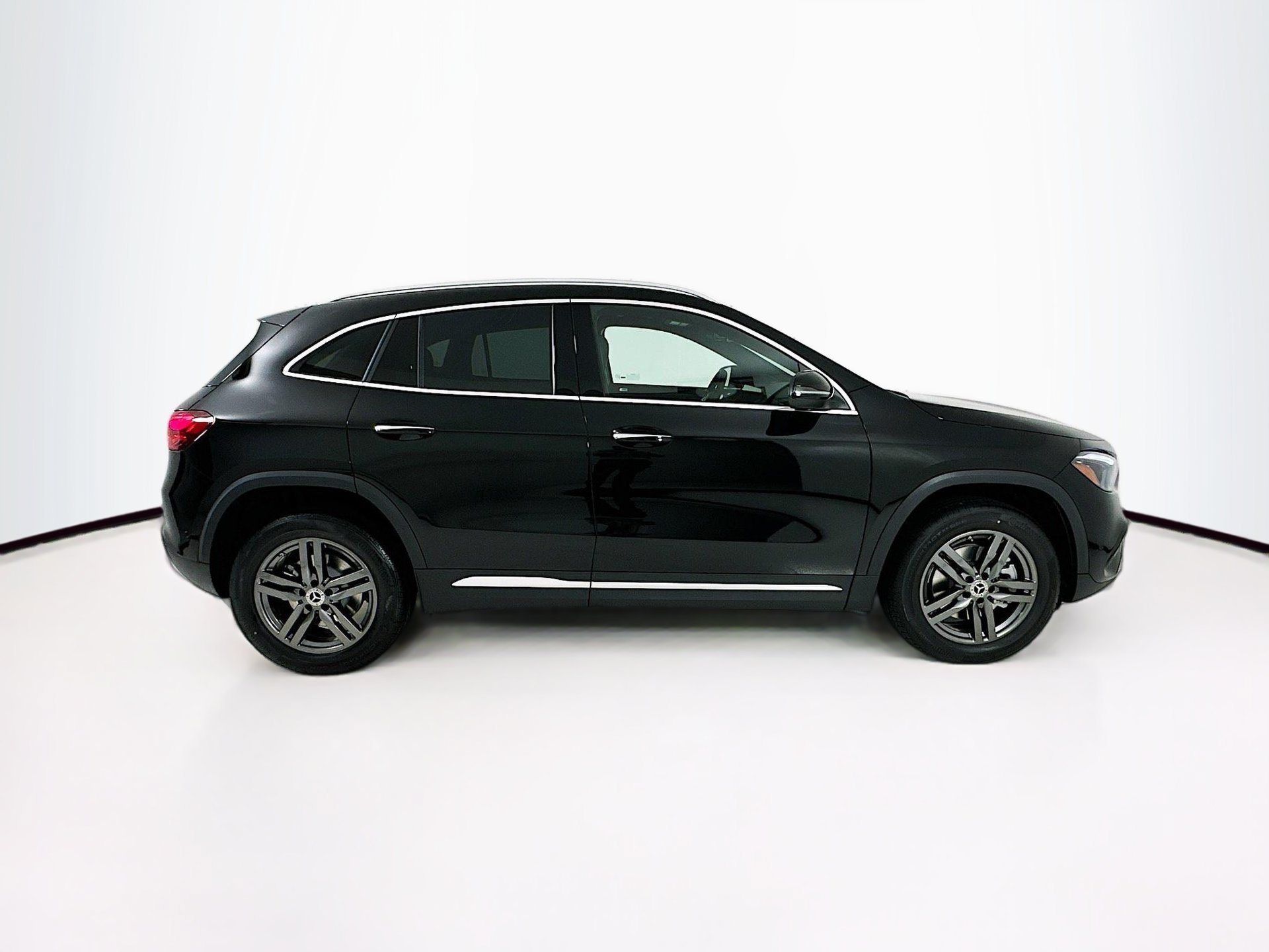 Used 2026 Mercedes-Benz GLA 250 image 9