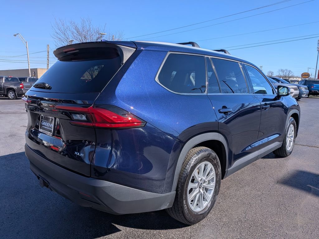 Certified 2024 Toyota Grand Highlander XLE image 7