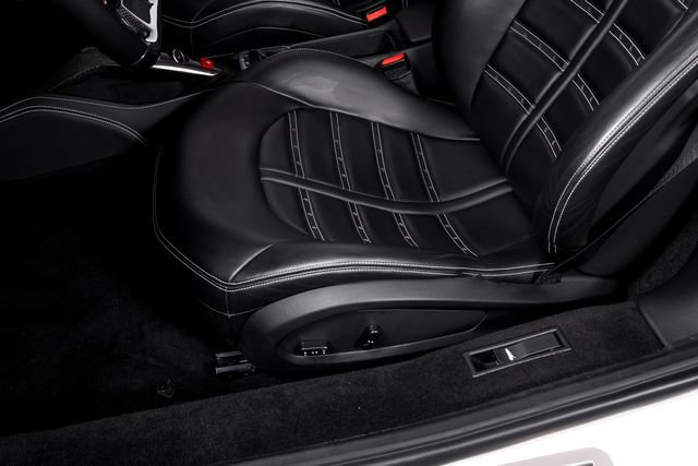 Used 2016 Ferrari 488 Spider RWD image 22