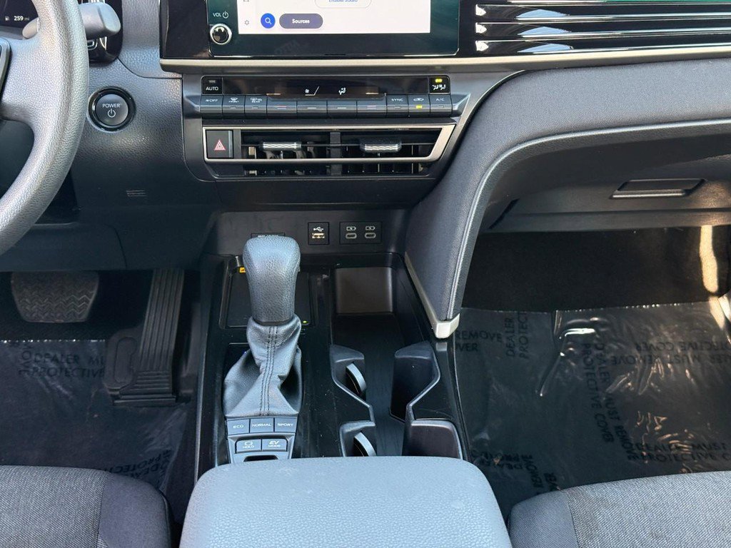 Certified 2025 Toyota Camry LE image 17