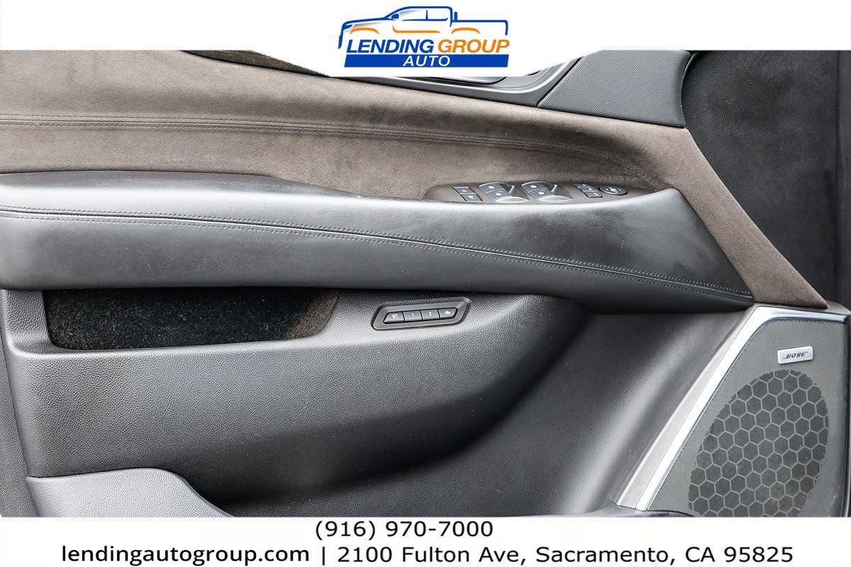 Used 2016 Cadillac Escalade ESV Platinum image 22