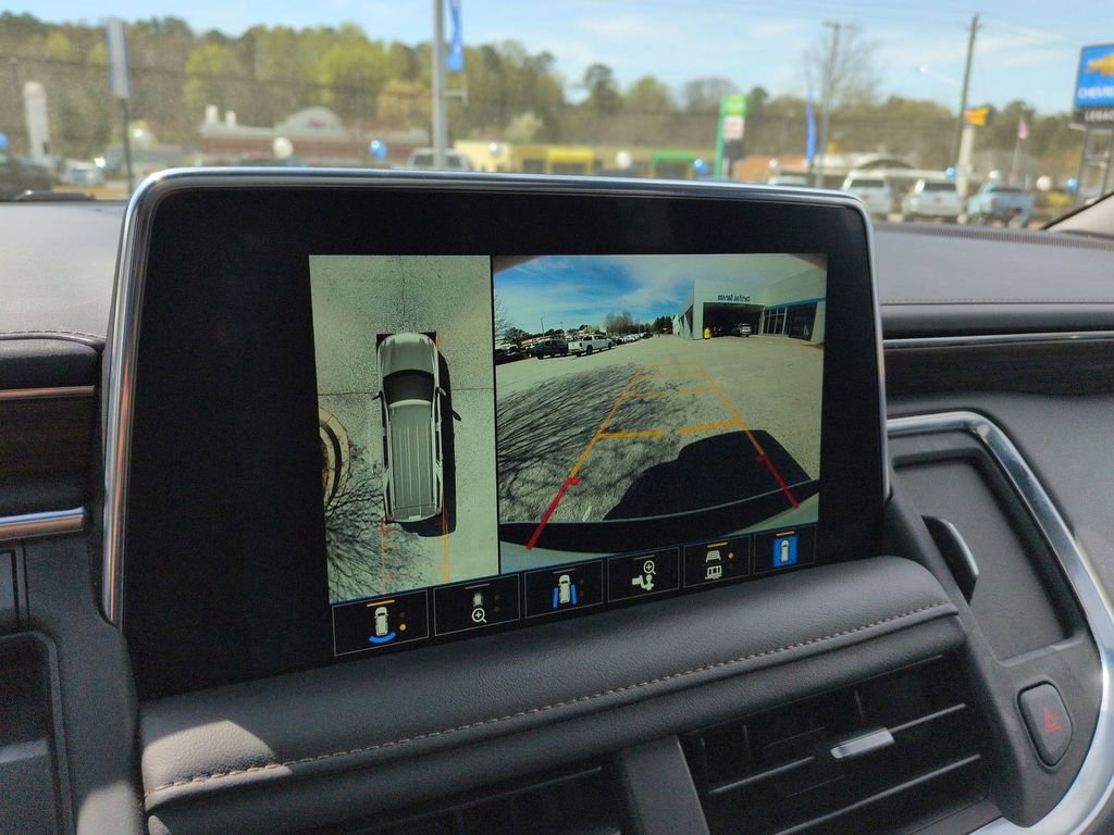 Used 2023 Chevrolet Suburban High Country image 25