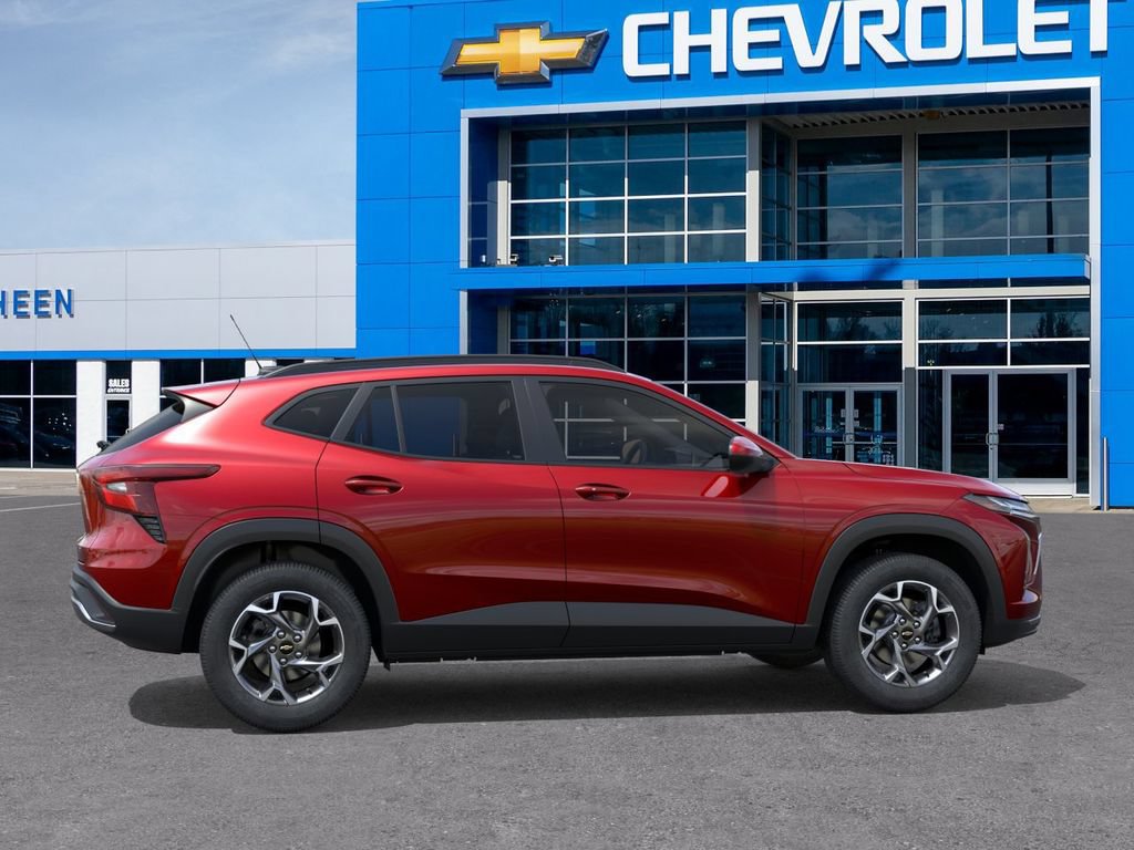 New 2026 Chevrolet Trax LT w/ LT Convenience Package FWD image 5
