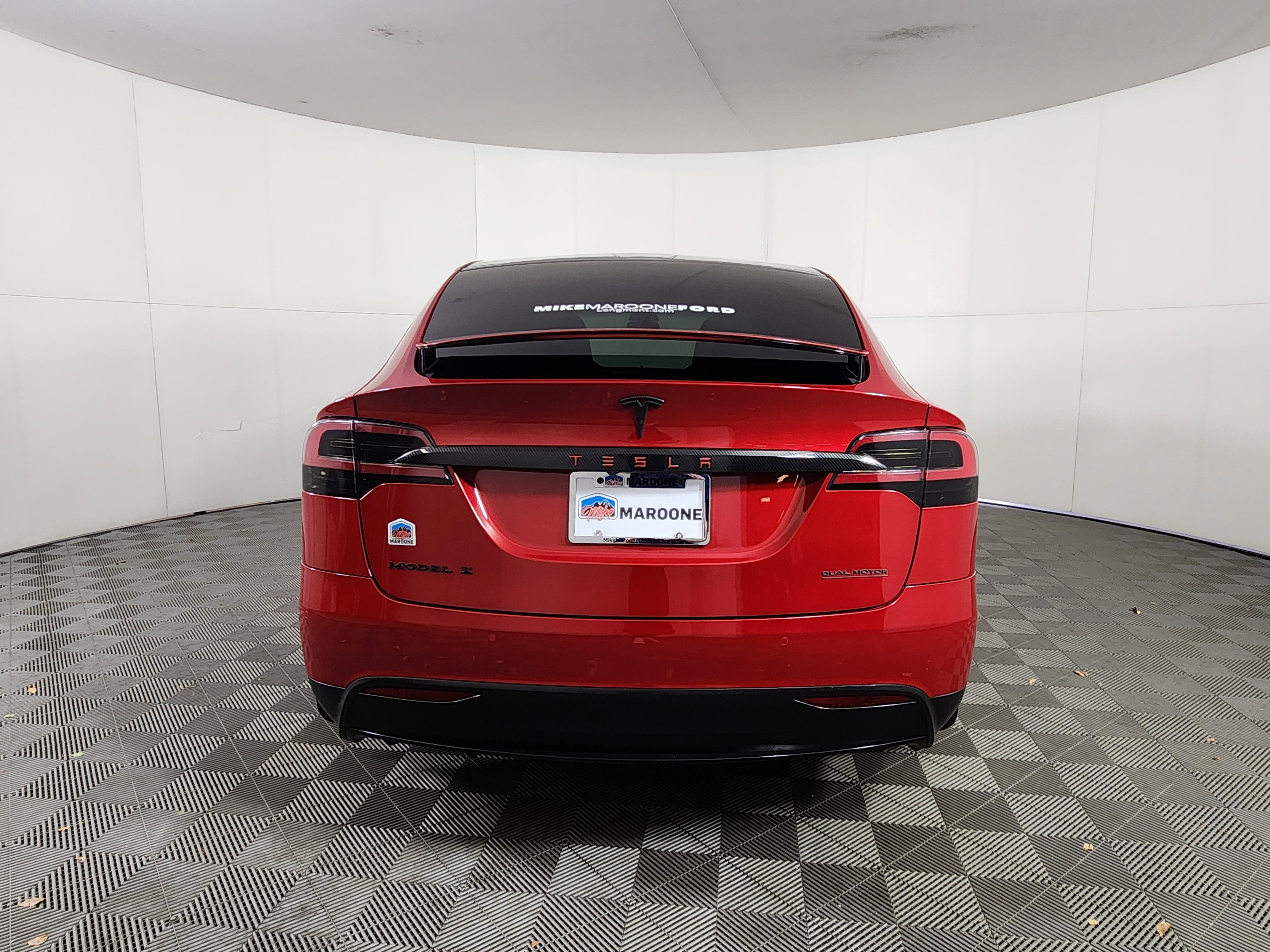 Used 2016 Tesla Model X image 6