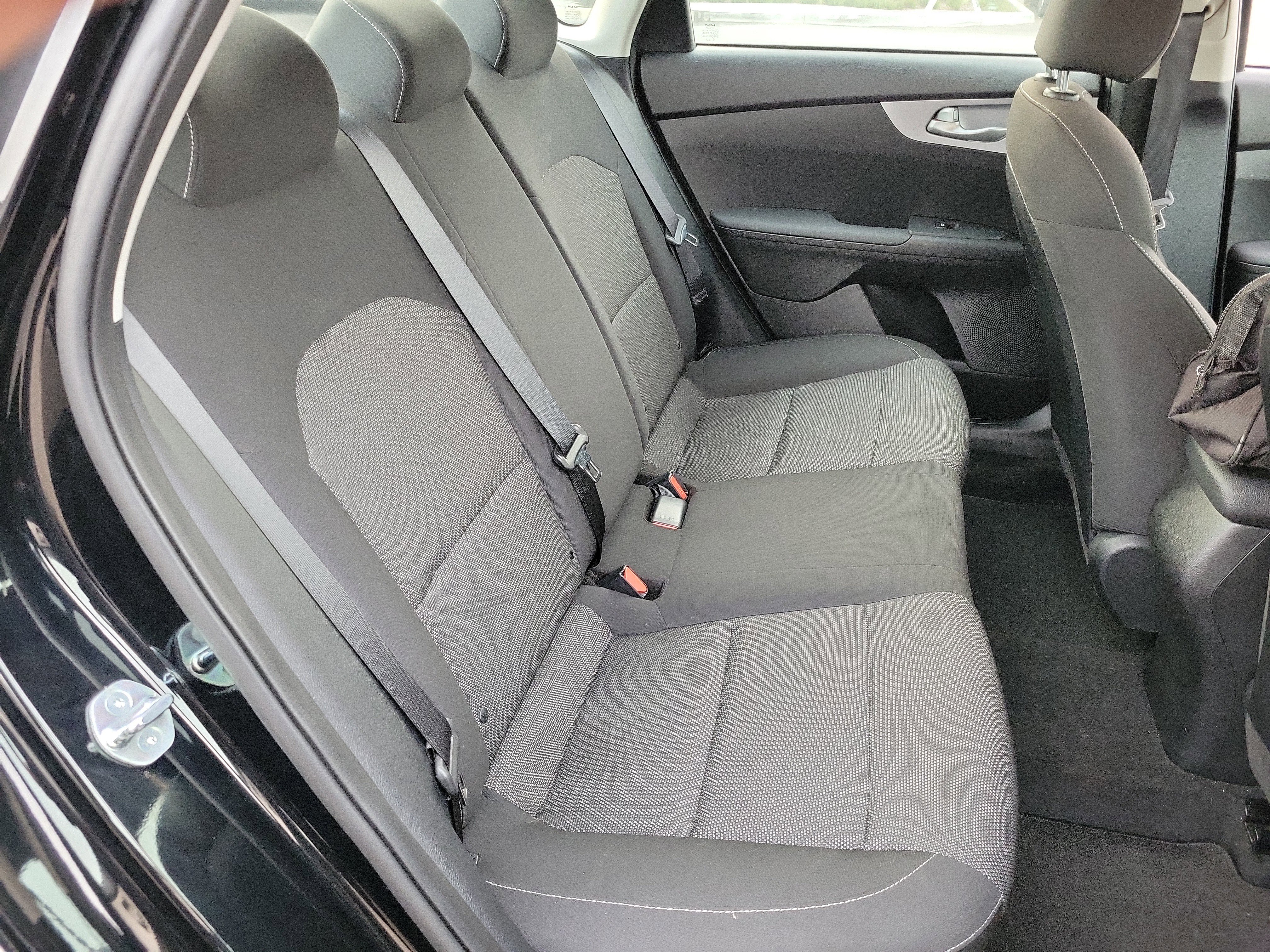 Used 2024 Kia Forte LXS w/ LXS Technology Package image 21