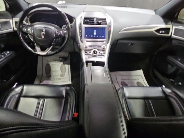 Used 2020 Lincoln MKZ w/ Convenience Package image 12