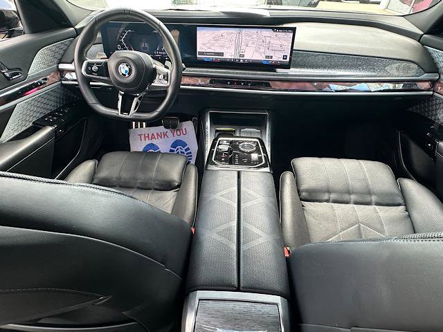 Certified 2023 BMW 760i xDrive AWD/4WD image 21