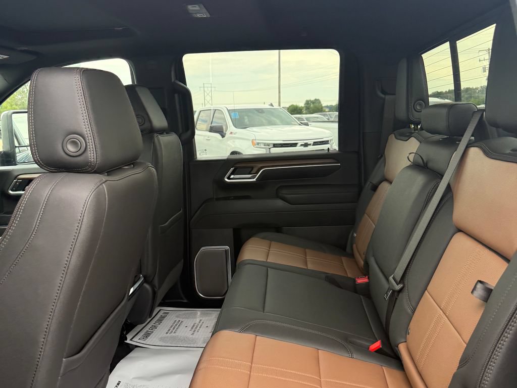 New 2026 Chevrolet Silverado 3500 High Country w/ High Country Premium Package AWD/4WD image 52