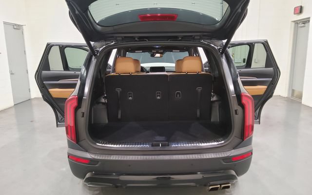 Used 2022 Kia Telluride SX w/ Nightfall Edition Package AWD/4WD image 12